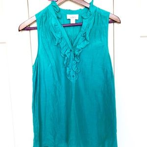 Ann Taylor Loft sleeveless blouse LAST CHANCE! Get it before I donate!